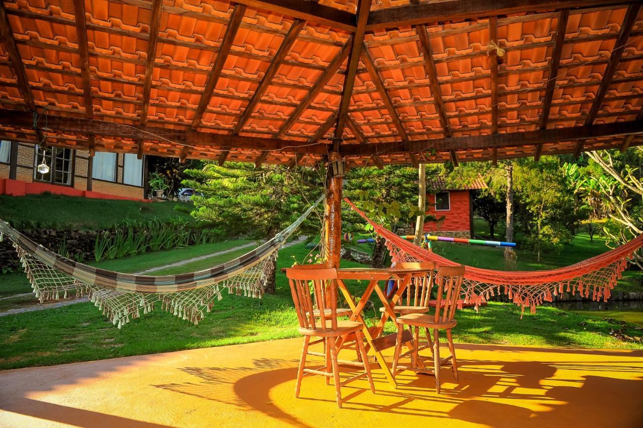 Encantos Do Vale Pousada E Spa Cultural Bueno Brandao Exterior photo